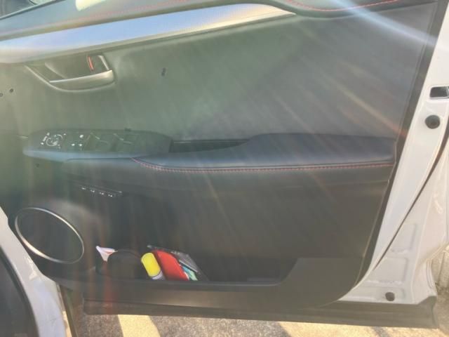 TOYOTA LEXUS NX300h AWD 2016