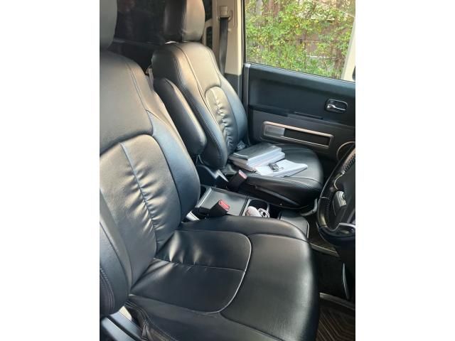 MITSUBISHI DELICA D:5 4WD 2010