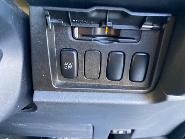 MITSUBISHI DELICA D:5 4WD 2009