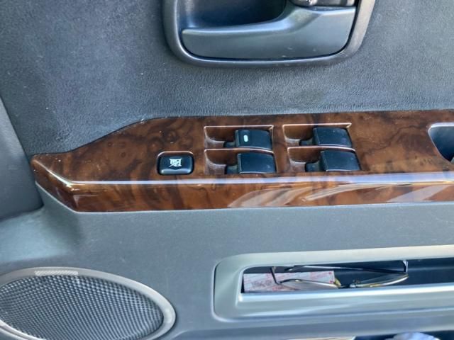 MITSUBISHI DELICA D:5 4WD 2009