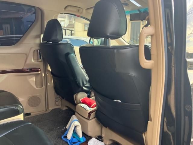 TOYOTA VELLFIRE 2009