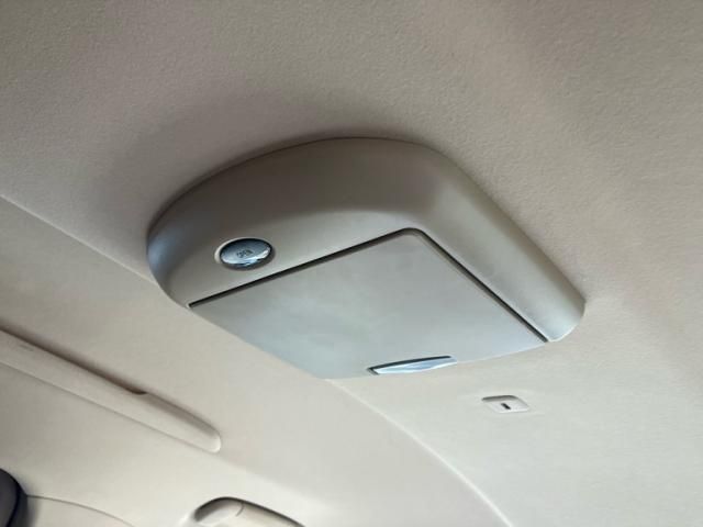 TOYOTA VELLFIRE 2009