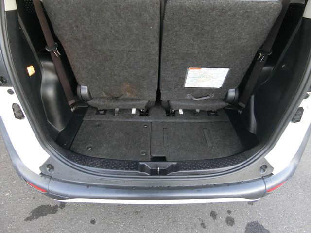 TOYOTA SIENTA HYBRID 2018