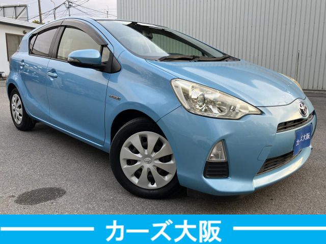 TOYOTA AQUA 2012
