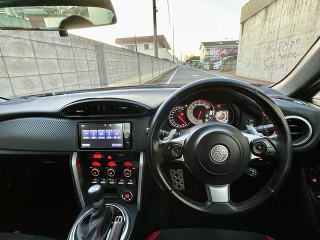 TOYOTA 86 2016