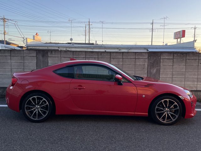 TOYOTA 86 2016