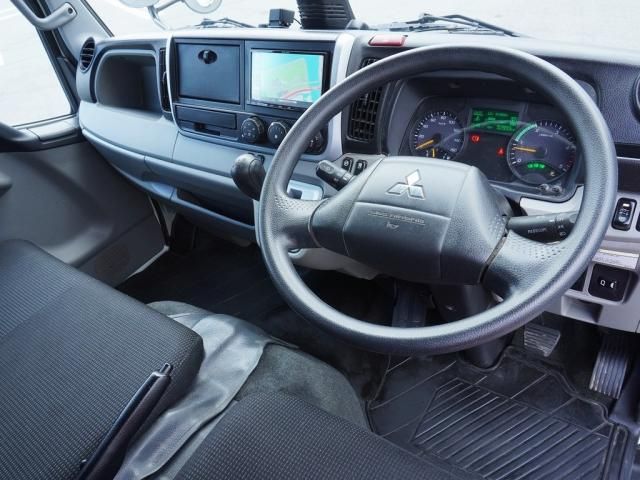 MITSUBISHI CANTER 2021