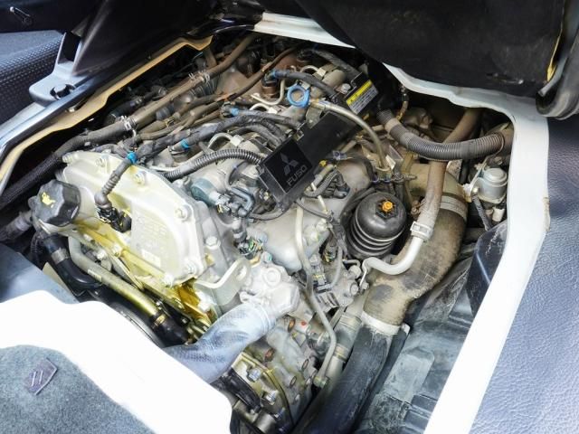 MITSUBISHI CANTER 2021