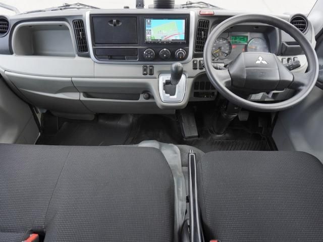 MITSUBISHI CANTER 2021