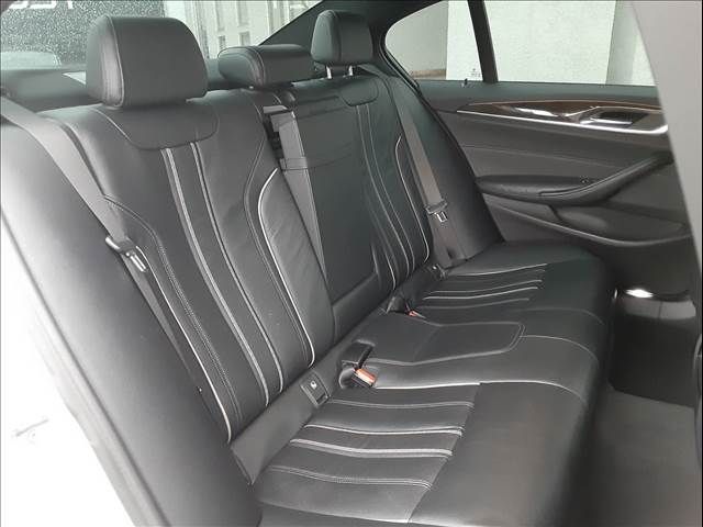 BMW BMW 5series sedan 2017