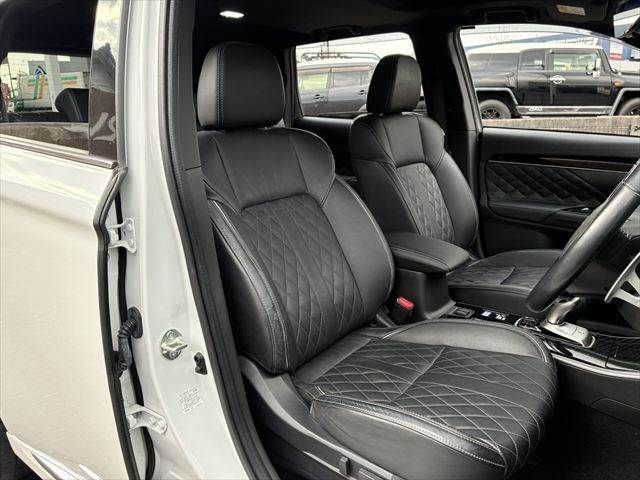 MITSUBISHI OUTLANDER PHEV 2018