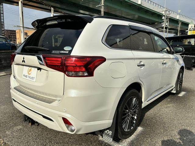 MITSUBISHI OUTLANDER PHEV 2018