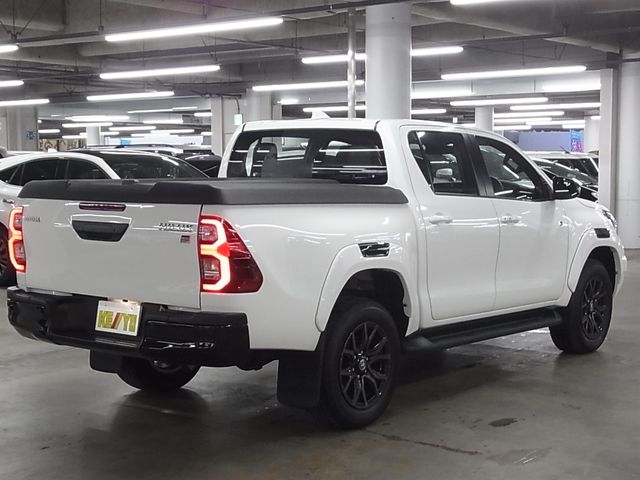 TOYOTA HILUX 4WD 2023
