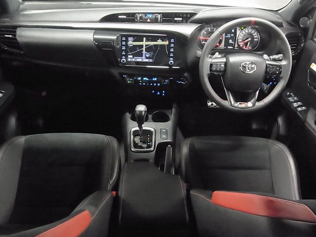 TOYOTA HILUX 4WD 2023