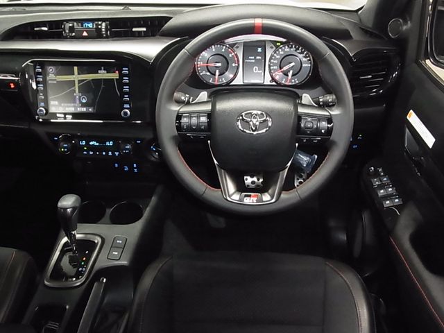 TOYOTA HILUX 4WD 2023