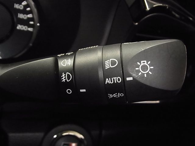 TOYOTA HILUX 4WD 2023