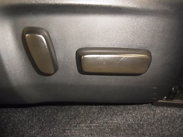 TOYOTA HILUX 4WD 2023