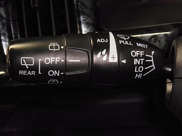 HONDA STEPWAGON 2012