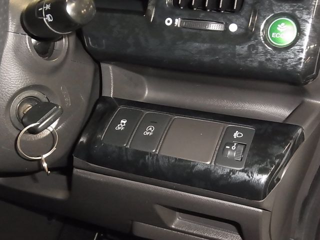 HONDA STEPWAGON 2012