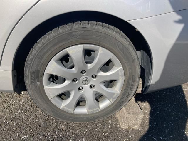 TOYOTA PRIUS Alpha 2011