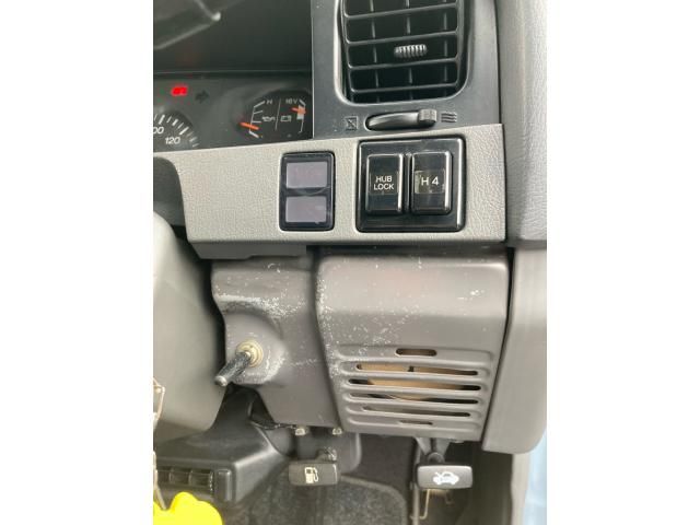 TOYOTA LANDCRUISER PRADO 1993