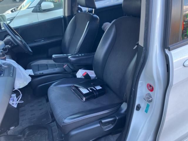 HONDA FREED HYBRID 2015