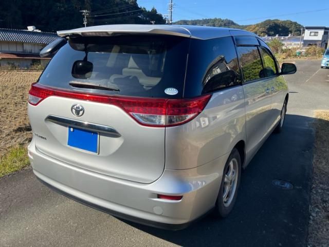 TOYOTA ESTIMA 2014