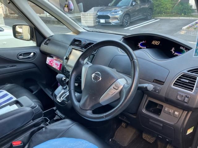 NISSAN SERENA  S-HYBRID 2013