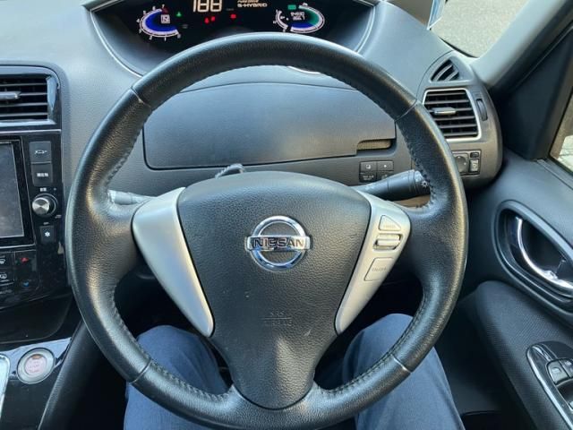 NISSAN SERENA  S-HYBRID 2013