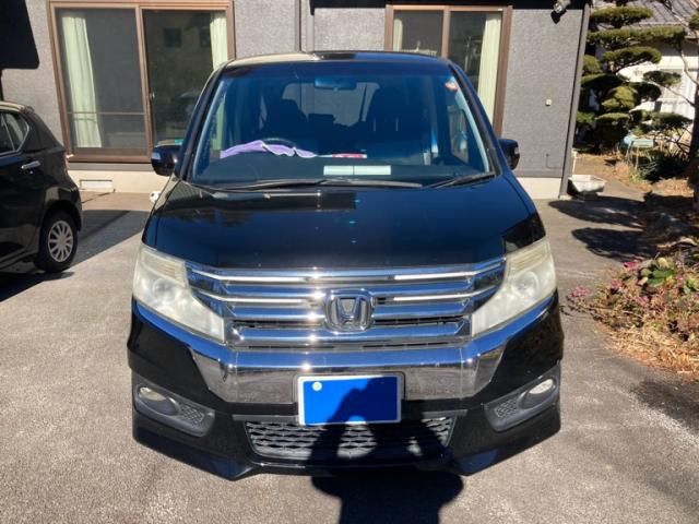 HONDA STEPWAGON SPADA 2013