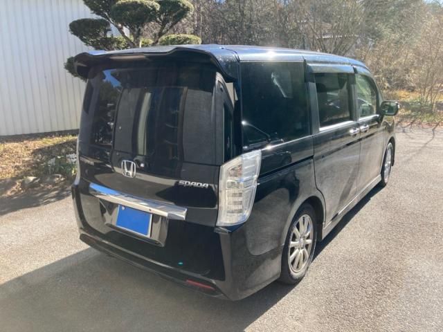 HONDA STEPWAGON SPADA 2013