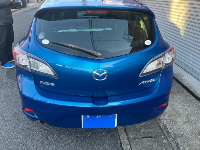 MAZDA AXELA SPORTS 2011