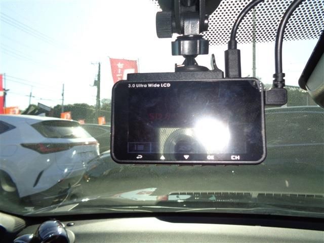 TOYOTA YARIS CROSS HYBRID 2023