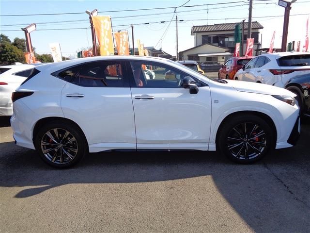 TOYOTA LEXUS NX350h 2023