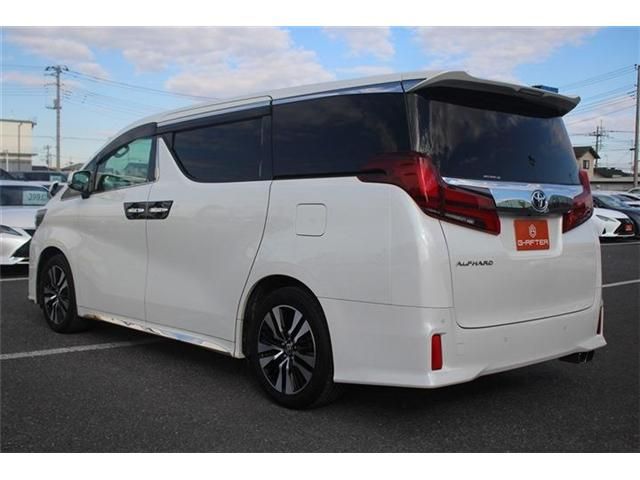 TOYOTA ALPHARD 2020