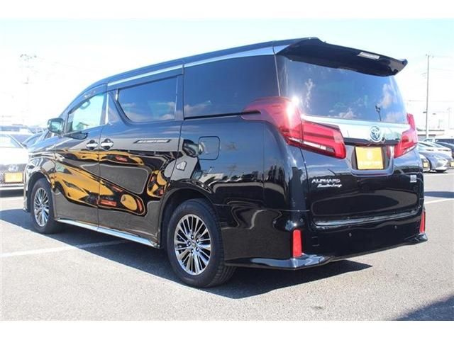 TOYOTA ALPHARD hybrid 4WD 2020