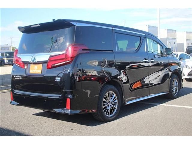 TOYOTA ALPHARD hybrid 4WD 2020