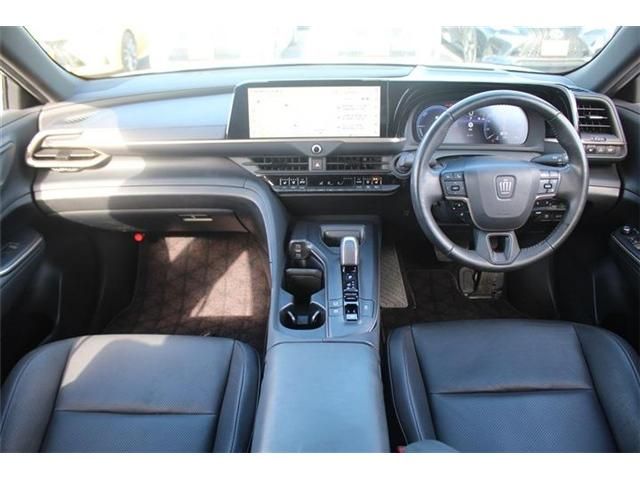 TOYOTA CROWN CROSSOVER 2023