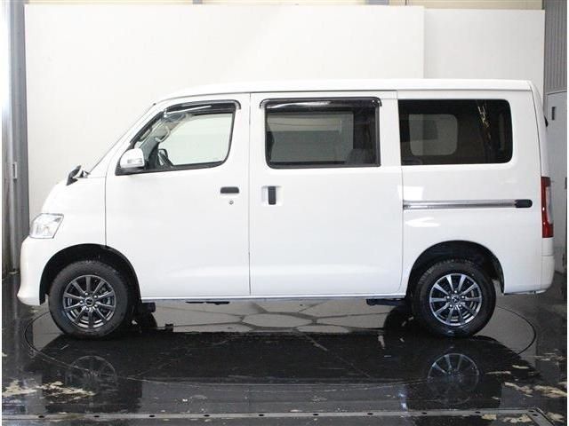 TOYOTA TOWNACE van 4WD 2024