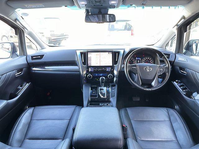 TOYOTA ALPHARD 2019