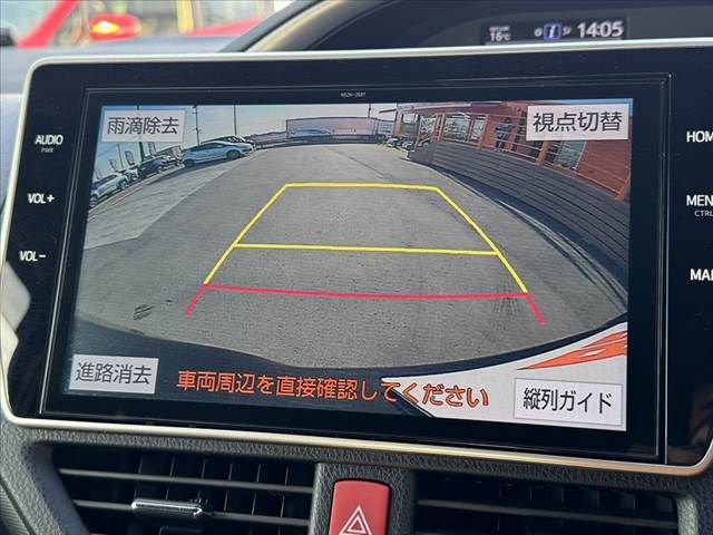 TOYOTA VOXY HYBRID 2021