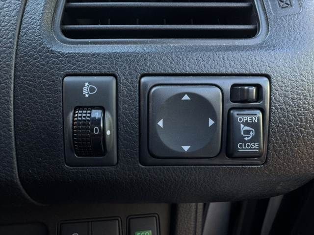 NISSAN SERENA  S-HYBRID 2014