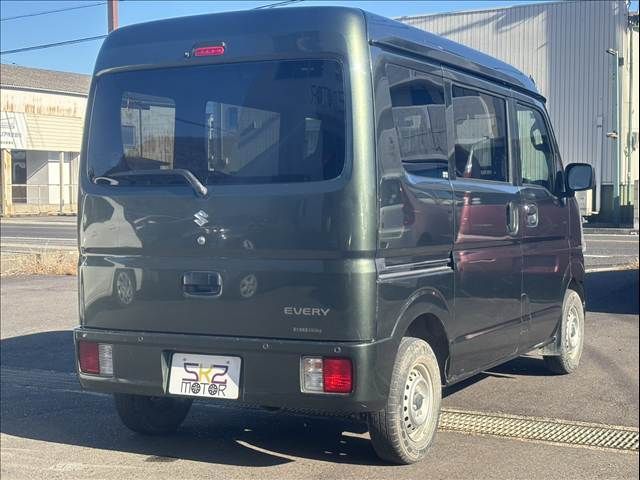 SUZUKI EVERY van 2022