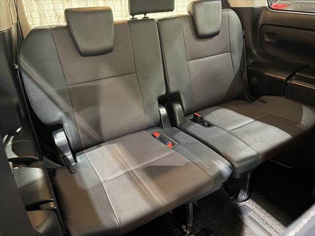 TOYOTA ESQUIRE HYBRID 2014