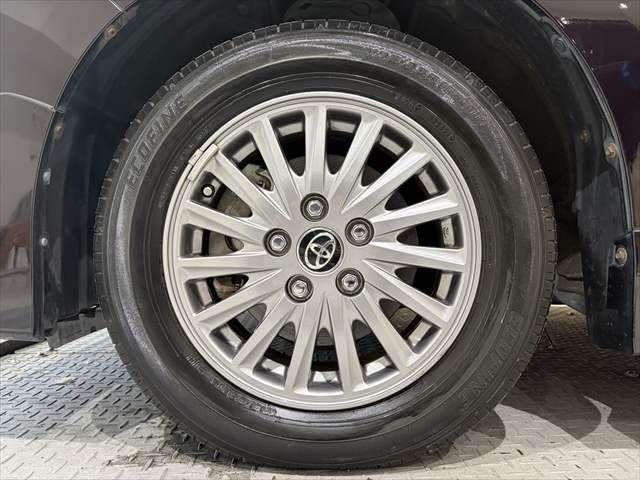 TOYOTA ESQUIRE HYBRID 2014