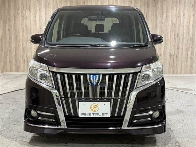 TOYOTA ESQUIRE HYBRID 2014