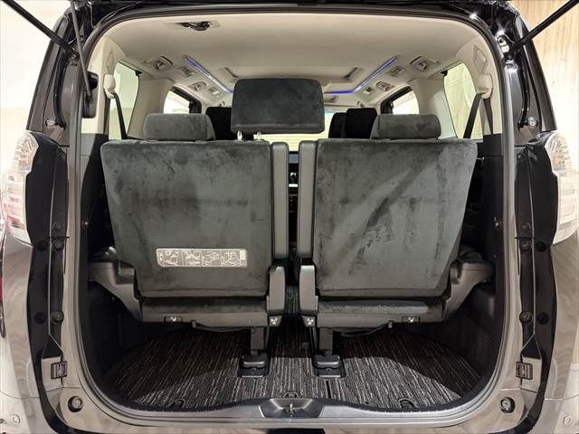 TOYOTA VELLFIRE  HYBRID 4WD 2015