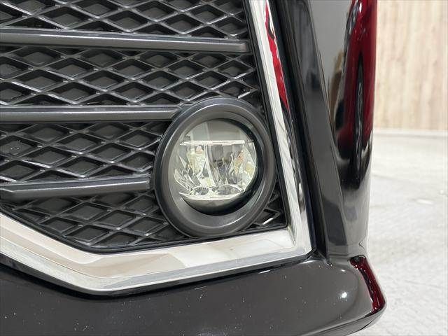 TOYOTA VELLFIRE  HYBRID 4WD 2015