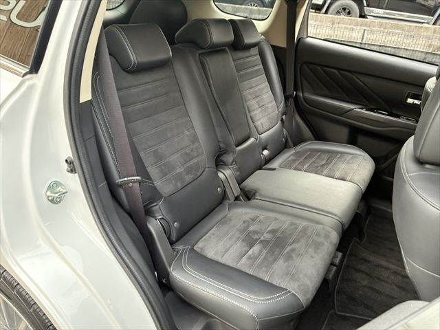 MITSUBISHI OUTLANDER PHEV 2018