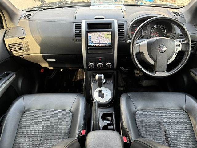 NISSAN X-TRAIL 4WD 2012